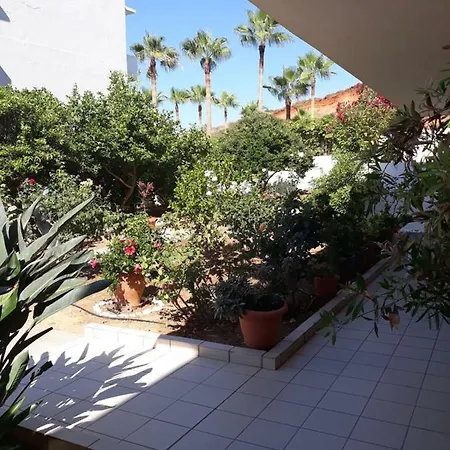 Apartmanhotel Kalliopi - Hriszí Aktí Haniá